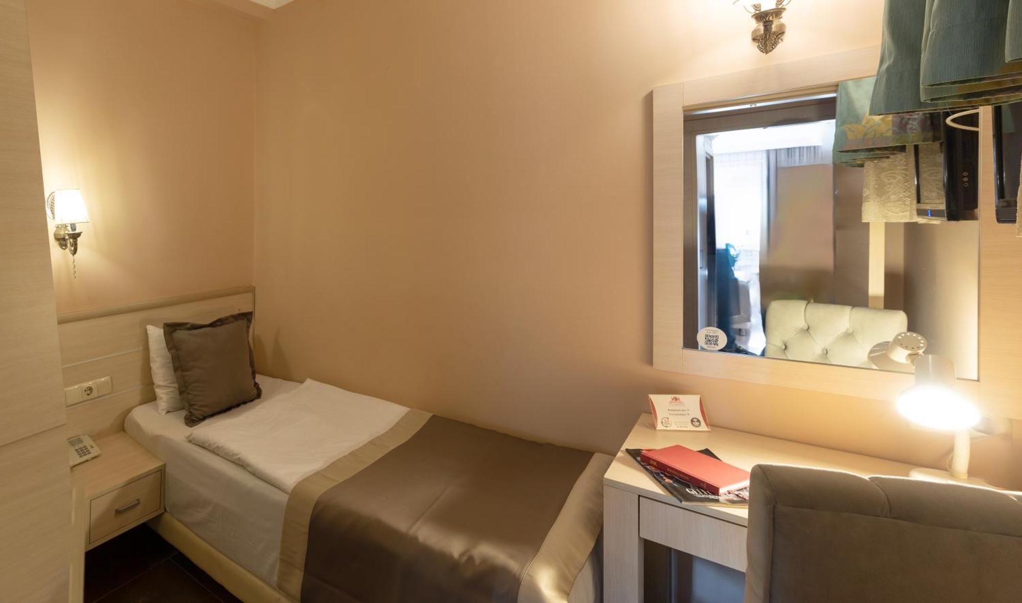 Classes Hotel Airport Istanbul Zimmer foto